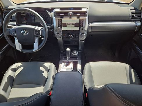 Used 2021 Toyota 4Runner SR5 Premium w/ Moonroof Package AWD/4WD image 16