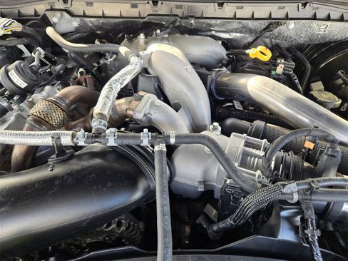 Used 2024 Ford F250 Platinum image 30