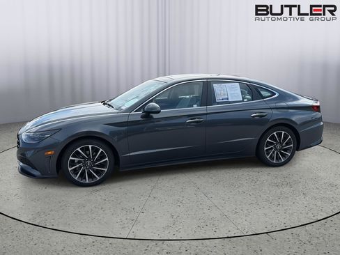 Used 2023 Hyundai Sonata Limited FWD image 3