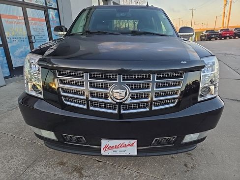 Used 2007 Cadillac Escalade EXT Base w/ Information Package image 15