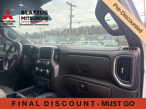 Used 2021 GMC Sierra 1500 SLT w/ SLT Premium Package AWD/4WD image 43