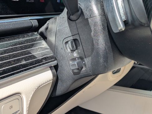 Used 2024 Mercedes-Benz GLE 450 4MATIC image 28