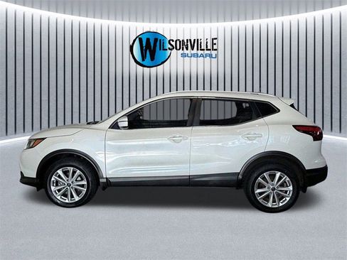 Used 2019 Nissan Rogue Sport SV image 15