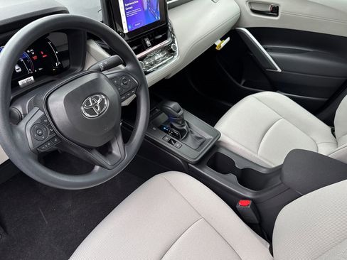 New 2026 Toyota Corolla Cross L image 10