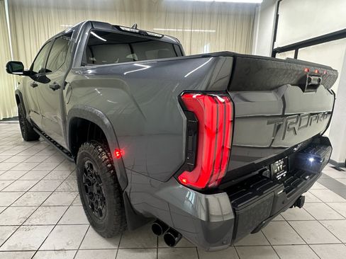 Used 2024 Toyota Tundra Limited AWD/4WD image 9