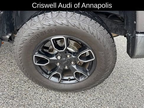 Used 2018 Jeep Wrangler Unlimited Sahara image 12