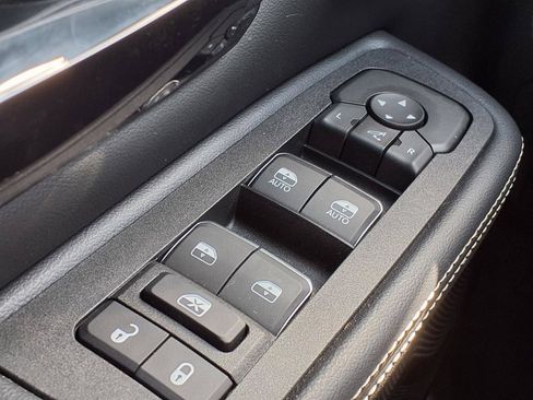 Used 2025 RAM 1500 Limited w/ Bed Utility Group AWD/4WD image 15