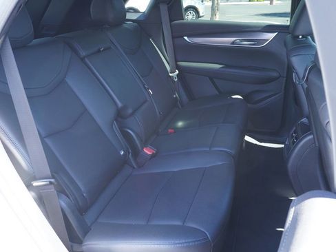 Certified 2023 Cadillac XT5 Luxury image 7