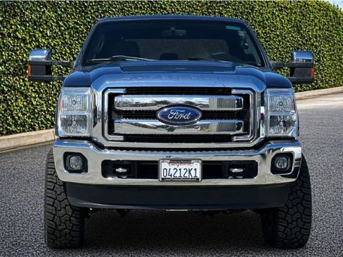 Used 2015 Ford F250 XLT w/ XLT Premium Package AWD/4WD image 10