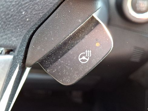 Used 2017 Subaru Forester 2.5i Touring image 24