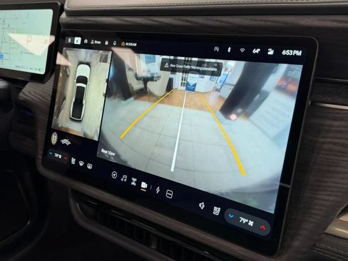 Used 2022 Rivian R1T Adventure AWD/4WD image 45