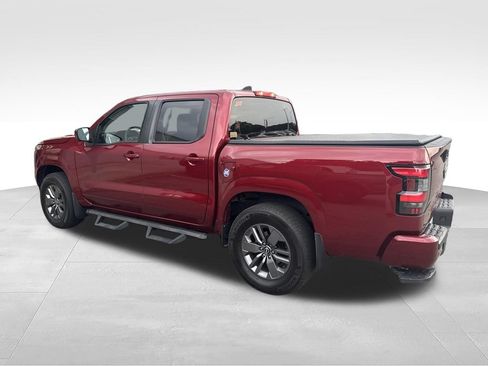 Used 2025 Nissan Frontier SV w/ Tow Package RWD image 3