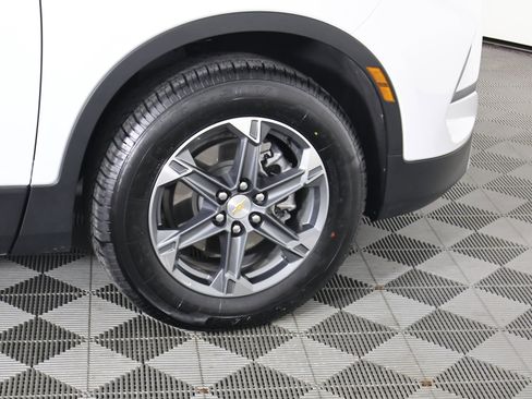 Used 2025 Chevrolet Blazer LT image 52