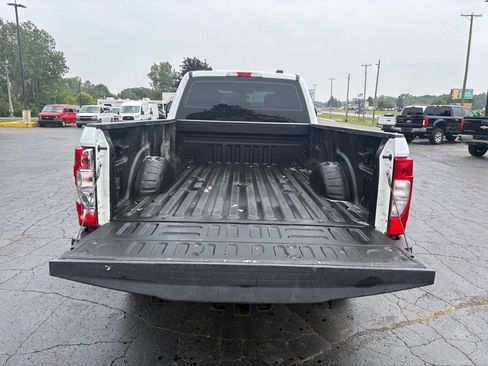 Used 2022 Ford F350 XL w/ Power Equipment Group AWD/4WD image 8
