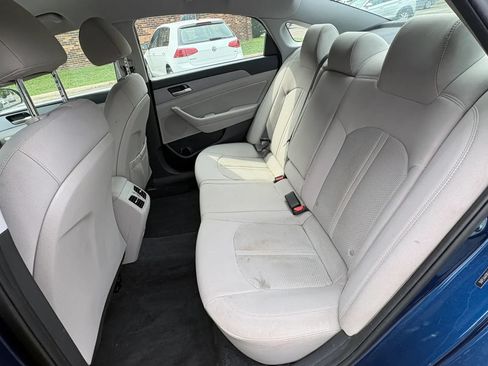 Used 2019 Hyundai Sonata SEL w/ Tech Package 02 FWD image 24