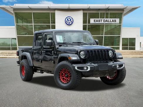 Used 2023 Jeep Gladiator Sport AWD/4WD image 1