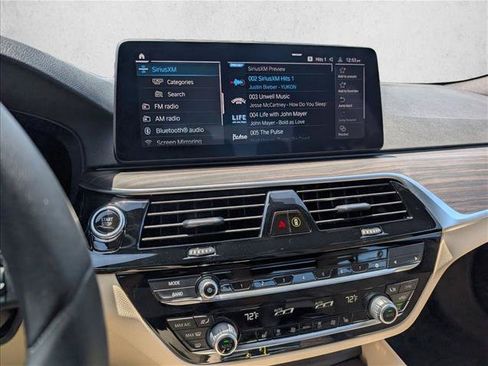 Used 2021 BMW 530e w/ Parking Assistance Package RWD image 14