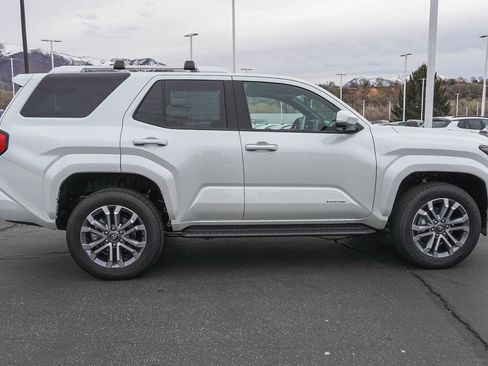 New 2026 Toyota 4Runner Limited image 9