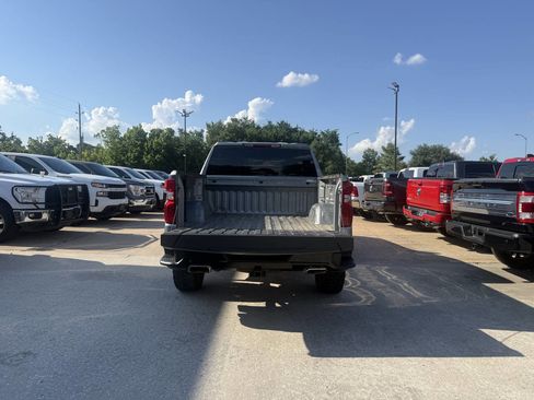 Used 2023 Chevrolet Silverado 1500 Custom Trail Boss AWD/4WD image 39