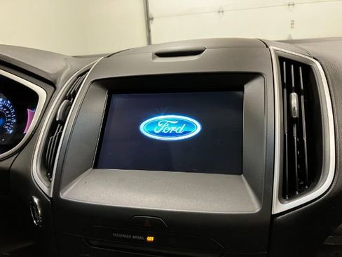 Used 2016 Ford Edge SEL w/ Equipment Group 201A image 32