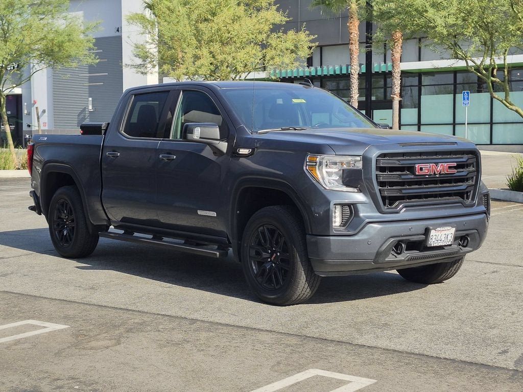 Used 2022 GMC Sierra 1500 Elevation w/ Driver Alert Package I AWD/4WD image 4