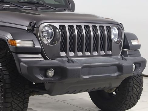 Used 2020 Jeep Wrangler Unlimited Sport S AWD/4WD image 32