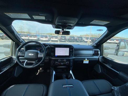 New 2026 Ford F350 Platinum image 25