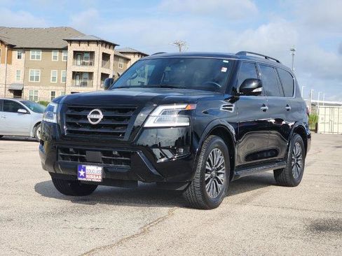 Certified 2024 Nissan Armada SL w/ Midnight Edition Package RWD image 2
