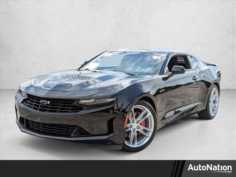 Used 2021 Chevrolet Camaro LT w/ Technology Package image 1