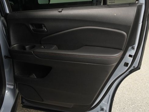 Used 2022 Honda Pilot TrailSport image 25