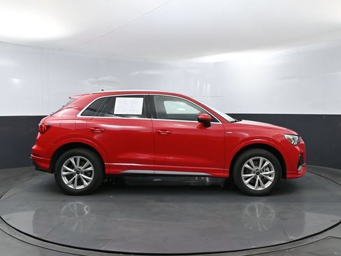 Certified 2025 Audi Q3 2.0T Premium AWD/4WD image 4