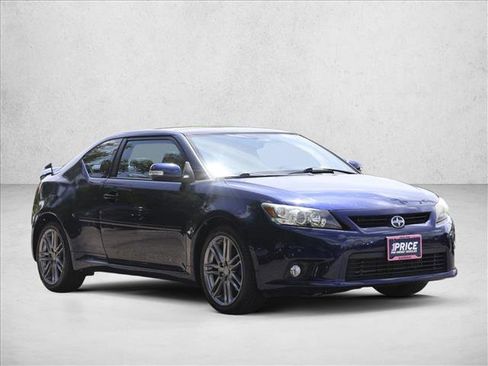 Used 2011 Scion tC FWD image 3