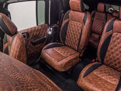 Used 2026 Jeep Gladiator Sport AWD/4WD image 3