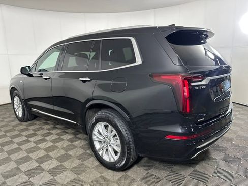 Used 2024 Cadillac XT6 Luxury image 5