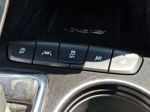 Certified 2023 Chevrolet TrailBlazer ACTIV w/ Sun and Liftgate Package FWD image 24
