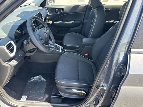 New 2026 Hyundai Venue SEL FWD image 9