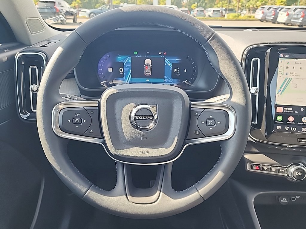 Certified 2023 Volvo XC40 B5 Plus w/ Driver Assist Package AWD/4WD image 24