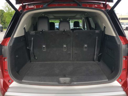 Used 2023 Nissan Pathfinder Platinum w/ Cargo Package AWD/4WD image 9