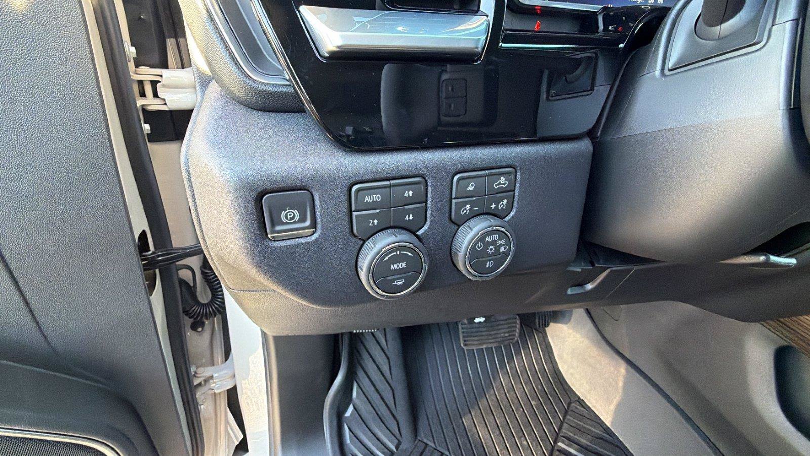 New 2026 Chevrolet Silverado 1500 RST w/ RST All Star Premium Package AWD/4WD image 20