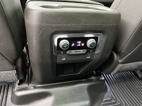 Certified 2021 GMC Yukon XL AT4 w/ Technology Package AWD/4WD image 13