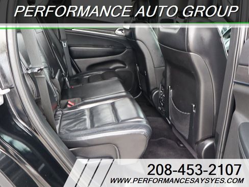 Used 2018 Jeep Grand Cherokee Limited image 10