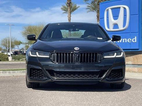 Used 2023 BMW M550i xDrive w/ Executive Package image 5