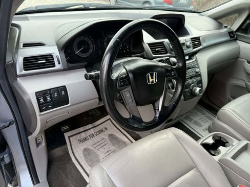Used 2013 Honda Odyssey Touring image 12