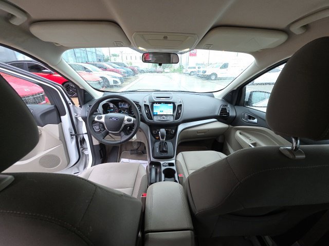 Used 2016 Ford Escape SE w/ Equipment Group 201A FWD image 24