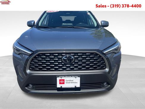 Certified 2023 Toyota Corolla Cross XLE w/ Convenience Package AWD/4WD image 11