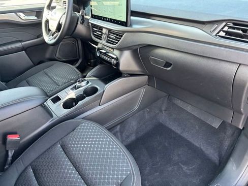 New 2026 Ford Escape Active w/ Active Premium Tech Pack image 23