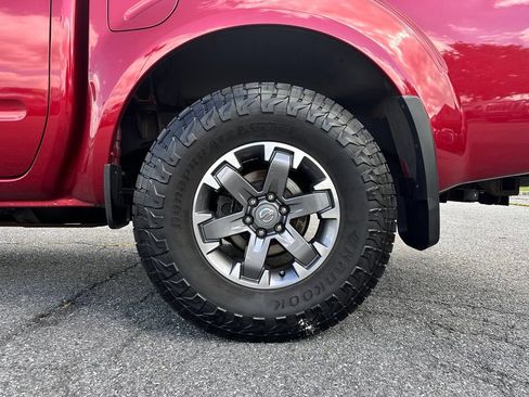 Used 2021 Nissan Frontier PRO-4X w/ Pro-4x Utility Package AWD/4WD image 41
