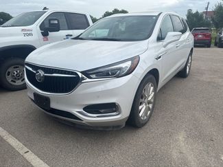 Used 2018 Buick Enclave Premium w/ Trailering Package FWD video 1