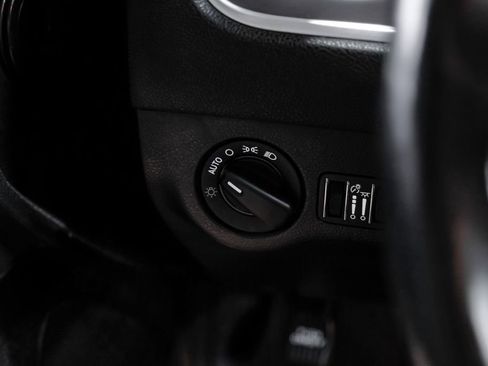 Used 2021 Dodge Charger SXT w/ Blacktop Package image 27