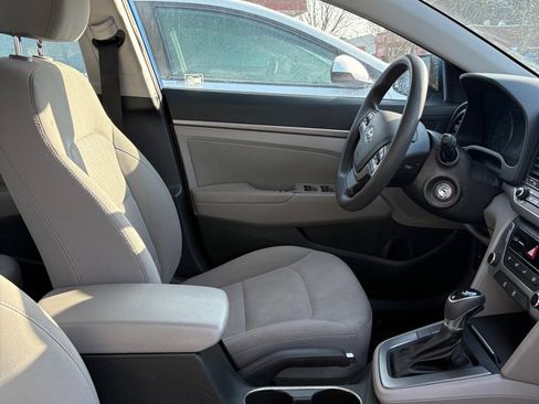 Used 2018 Hyundai Elantra SEL image 13